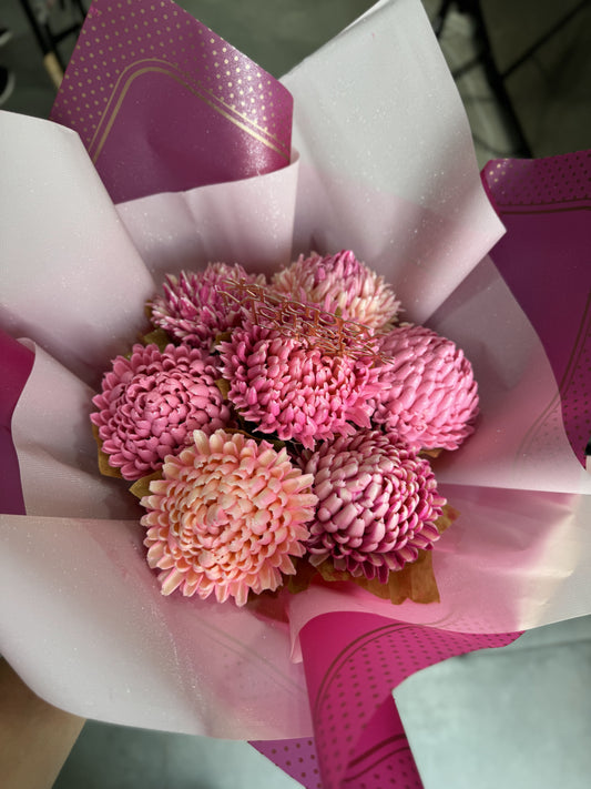 Pink Chrysanthemum Cupcake Boucake